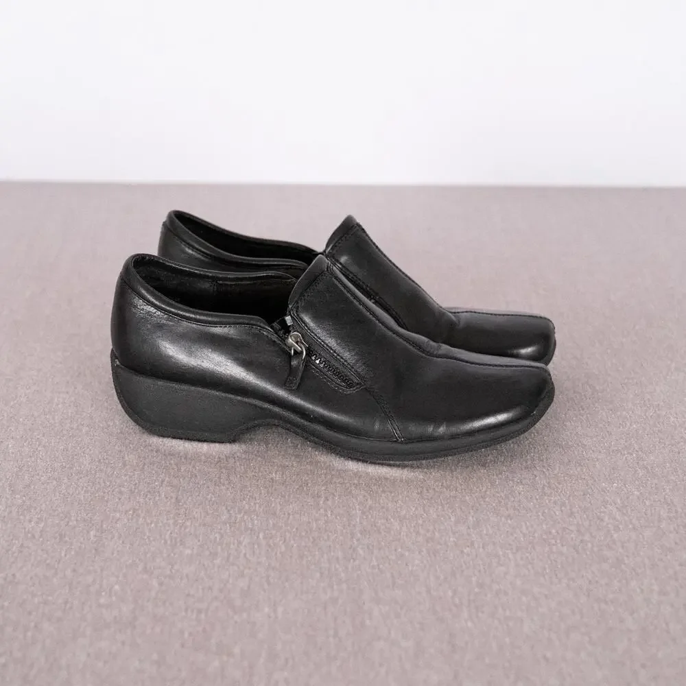 Clarks Women's Leather 'Croft' Slip-On Comfort Loafer Size 10 Casual Minimalist